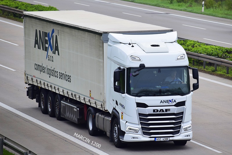 _DSC3877 ANEXIA-crop-DAF XG.JPG