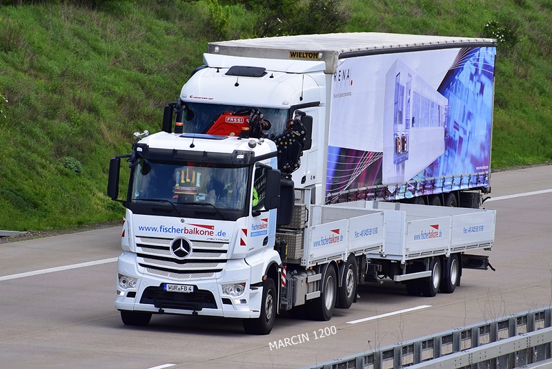 _DSC1744 FISCHER-crop-ACTROS MPIV.JPG