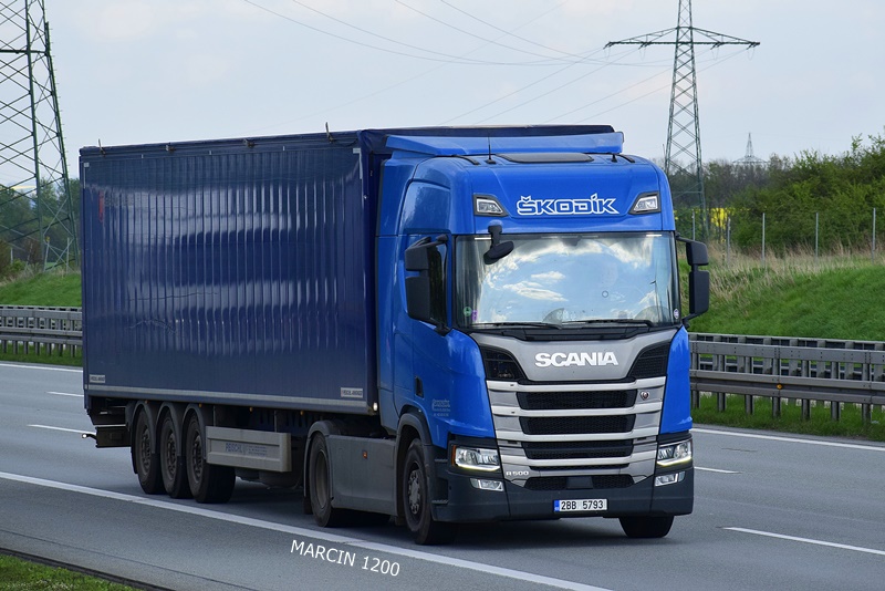 _DSC2241 SKODIK-crop-SCANIA R500 NG.JPG