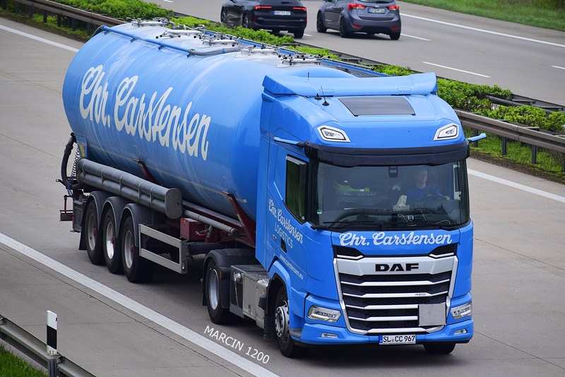 _DSC3882 CHR.CARSTENSEN-crop-DAF XF.JPG