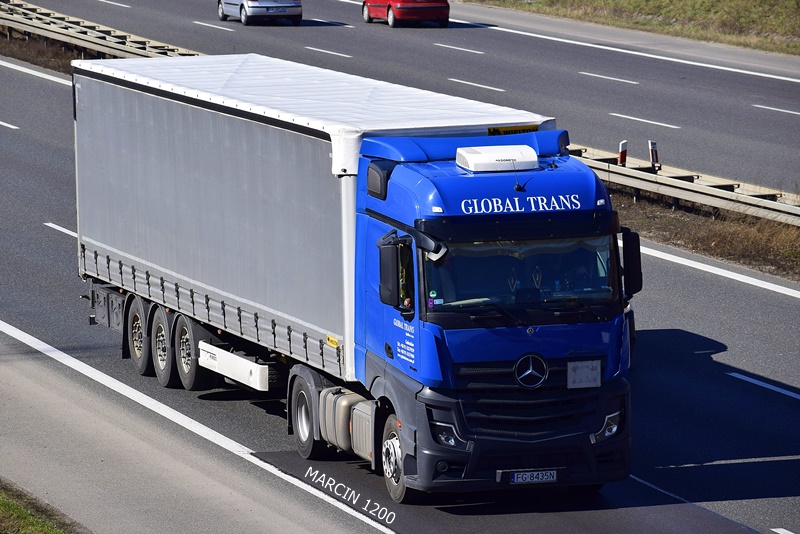 _DSC3182 GLOBAL TRANS-crop-ActrosL-WIELTON.JPG