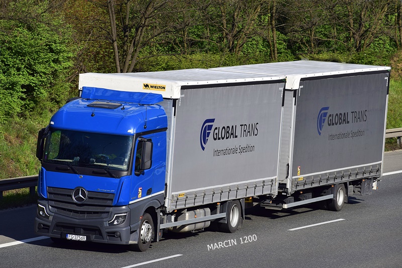 _DSC3795 GLOBAL TRANS-crop-ActrosF-WIELTON.JPG