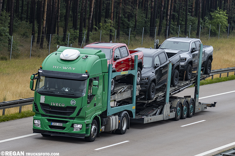 Iveco Stralis Hi-Way.jpg