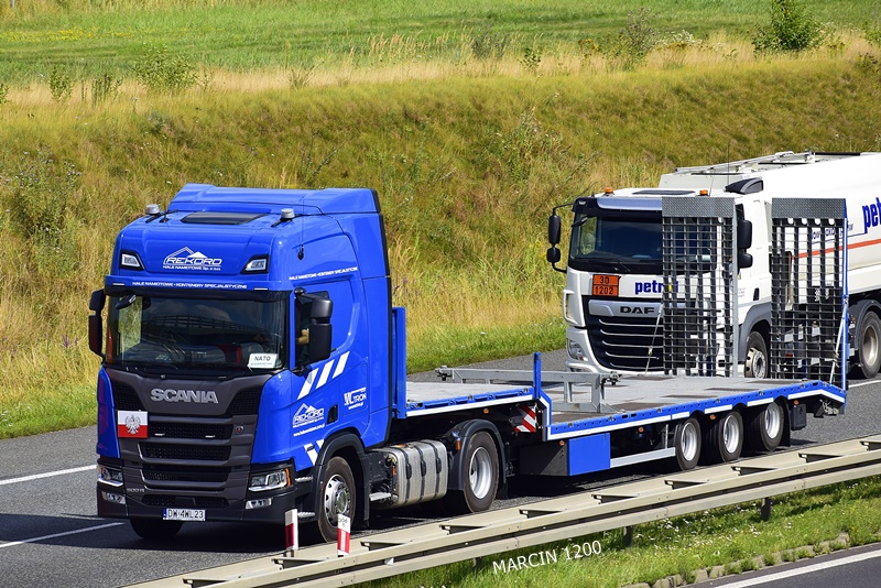 _DSC00011 (1464)-crop-SCANIA R500 NG-REKORD.JPG