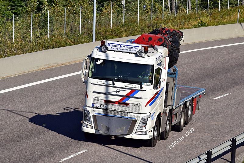 _DSC0277-crop-Steinar Frellumstad-VOLVO FHIV.JPG