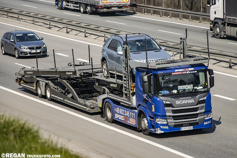 Scania P450 SpeedEx.jpg