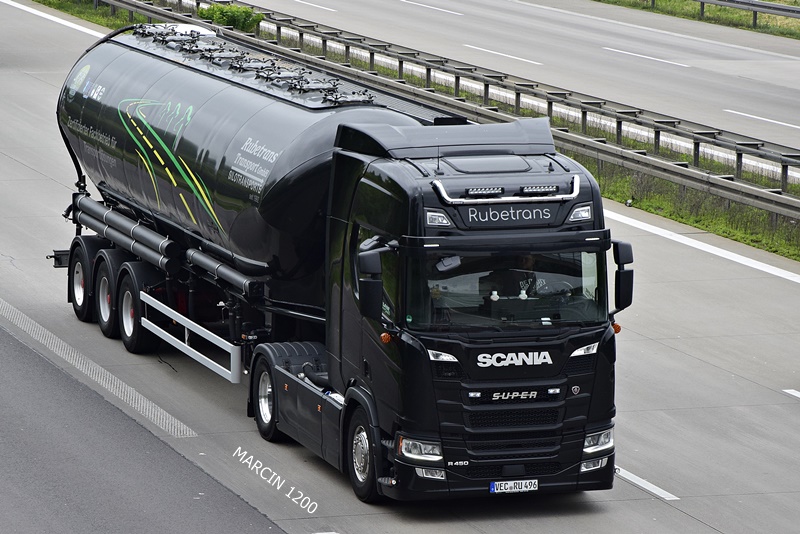 _DSC6271-crop-RUBETRANS-SCANIA R450 NG.JPG