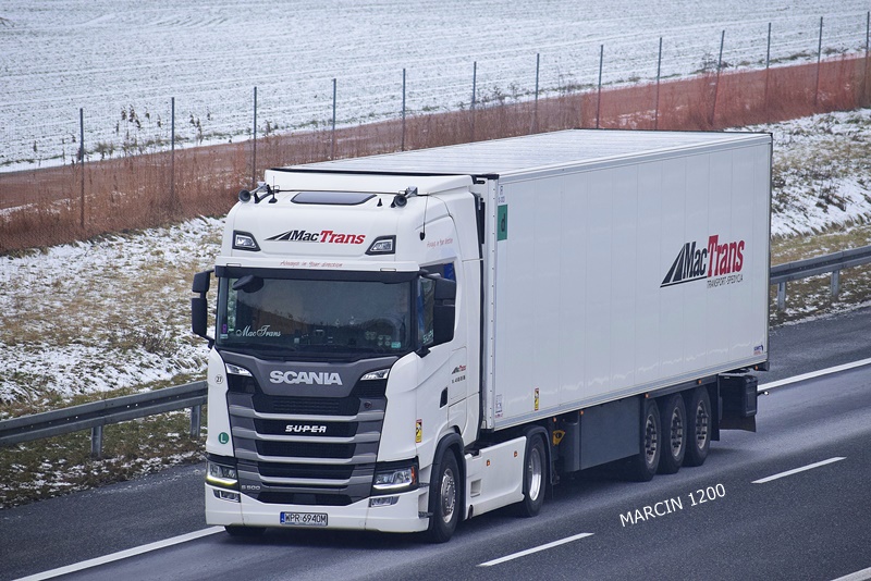 _DSC9570-crop-MACTRANS-SCANIA S500.JPG