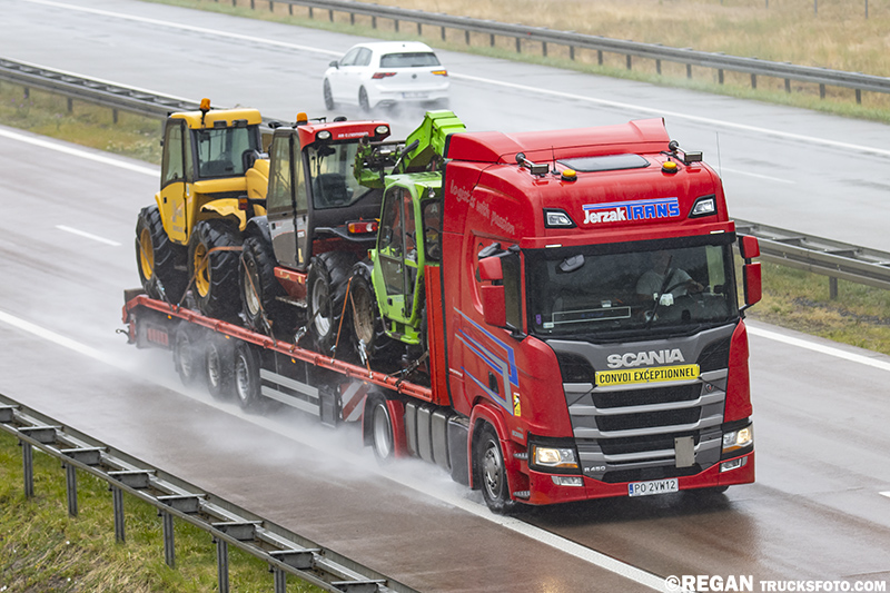 Scania R450 - JerzakTrans.jpg