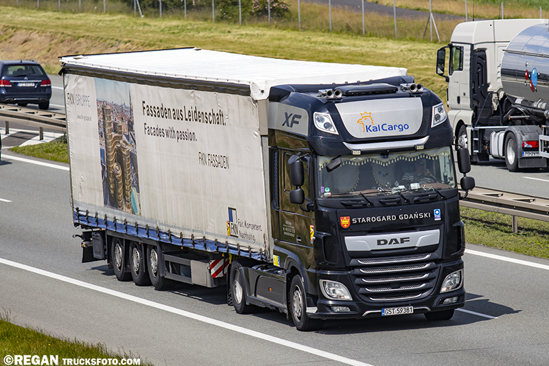 DAF XF - KalCargo.jpg