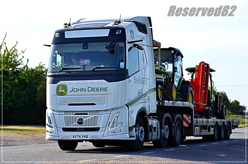 DSC_1686 john deere.JPG