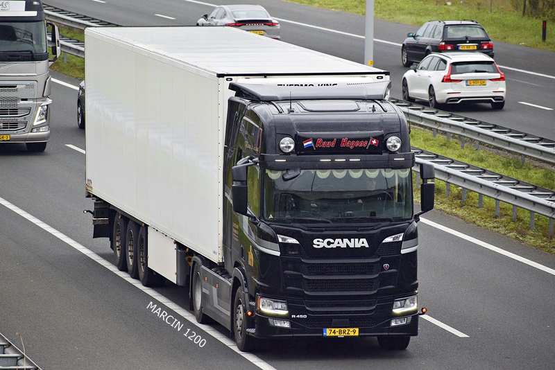 _DSC4543 Ruud Hagens-crop-SCANIA R450 NG.JPG