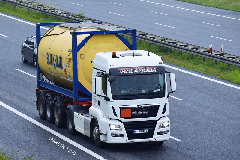 _DSC00011 (948)-crop-Halamoda Transport-MAN TGX.JPG