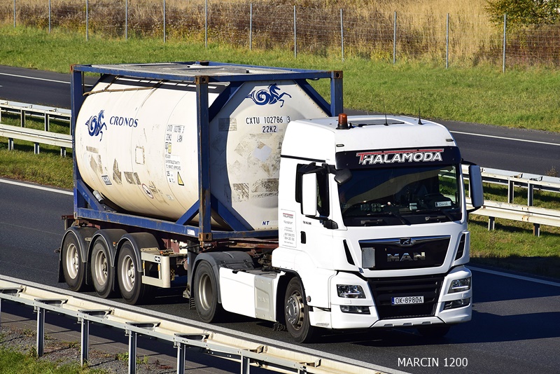 _DSC00011 (2488)-crop-Halamoda Transport-MAN TGX.JPG