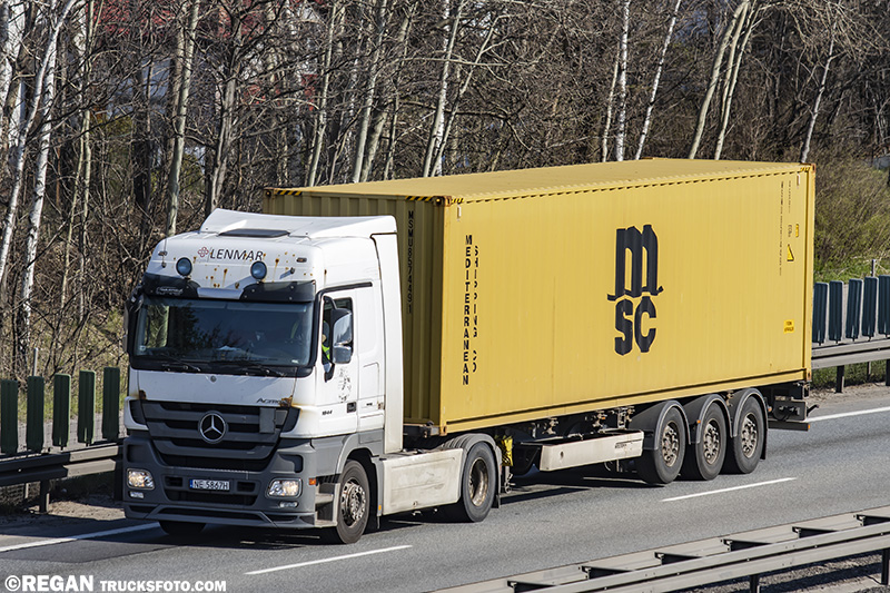 Mercedes-Benz Actros MP3 - Lenmar.jpg