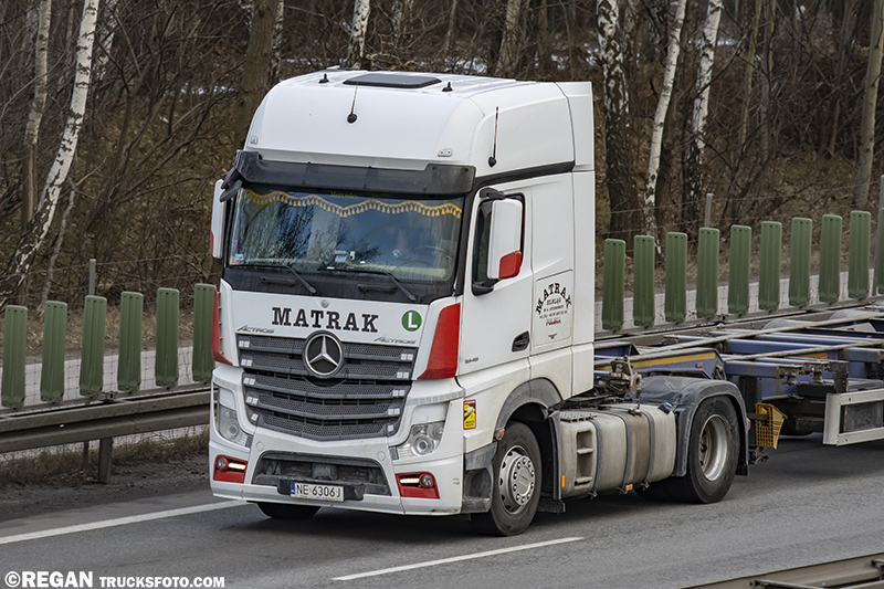 Mercedes-Benz Actros - Matrak.jpg