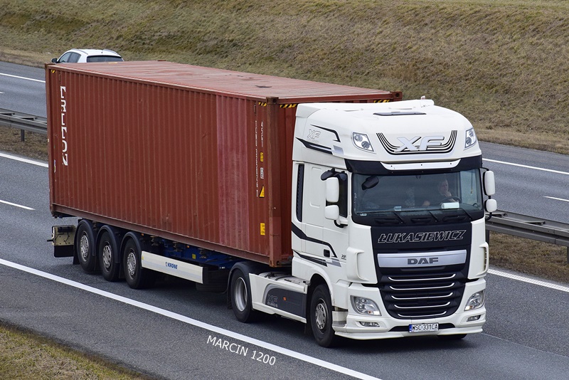 _DSC2063-crop-Łukasiewicz-DAF XF 106.JPG