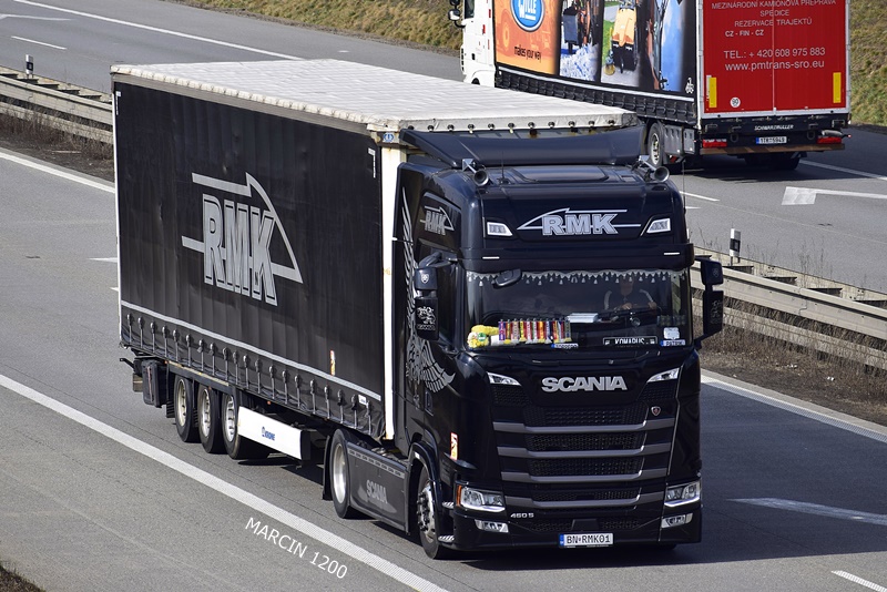 _DSC2553 RMK-crop-SCANIA S460.JPG