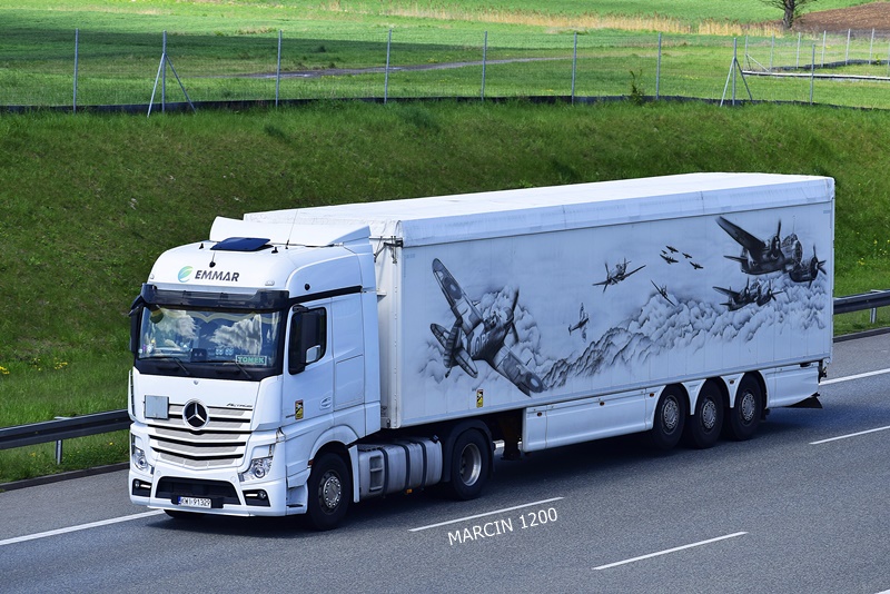 _DSC5820 EMMAR-crop-ACTROS MPIV.JPG