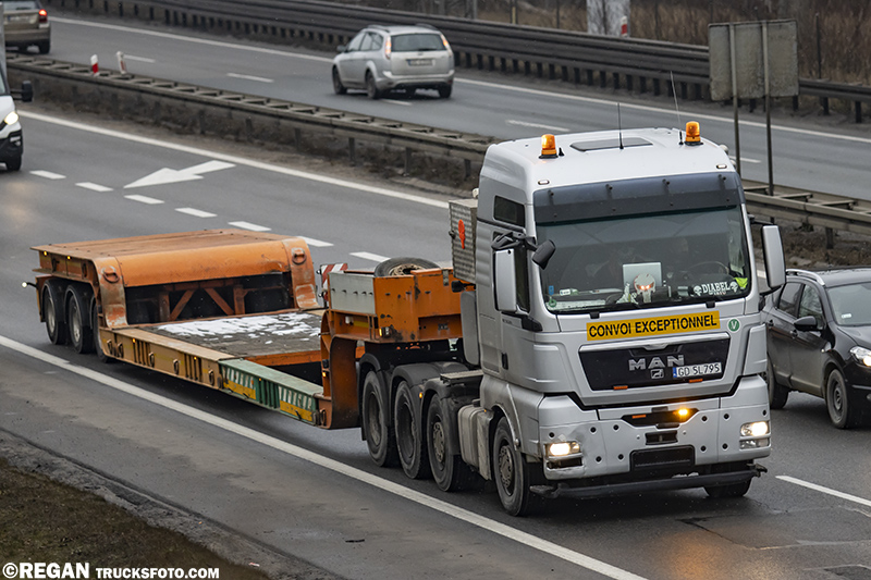 MAN TGX.jpg