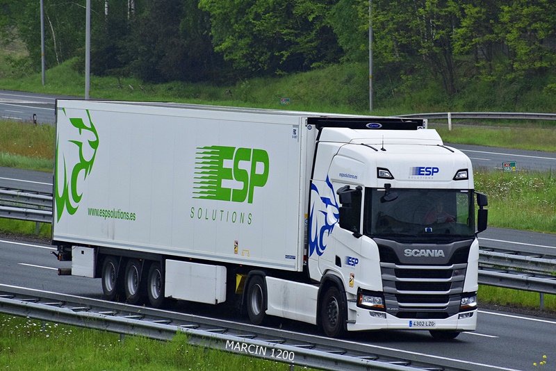 _DSC4137 ESP-crop-SCANIA R450 NG.JPG
