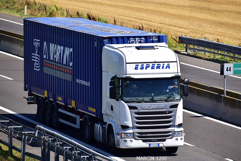 _DSC6061-crop-ESPERIA-SCANIA R450.JPG