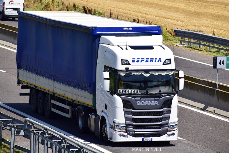 _DSC6231-crop-ESPERIA-SCANIA R450 NG.JPG