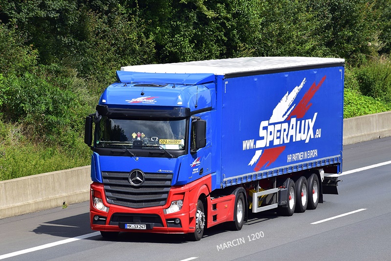 _DSC8833-crop-SPERALUX-ACTROS MP4.JPG