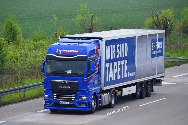 _DSC3896 HOVELMANN LOGISTIK-crop-MAN TGX II.JPG