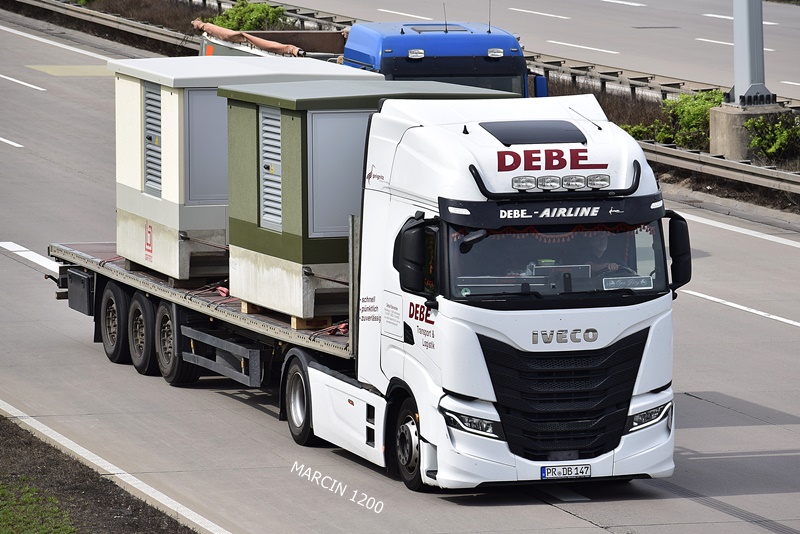 _DSC5775 DEBE-crop-IVECO S-WAY.JPG