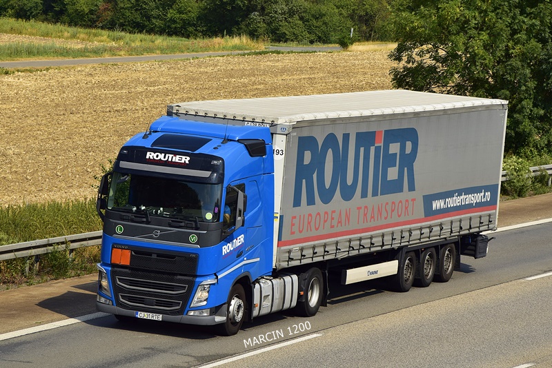 _DSC0836-crop-ROUTIER-VOLVO FH IV.JPG