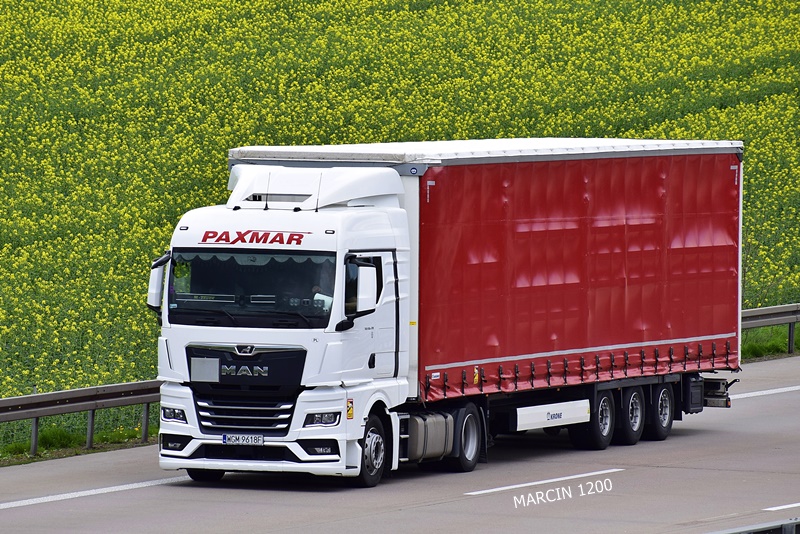 _DSC1758 PAXMAR-crop-MAN TGX II-KRONE.JPG