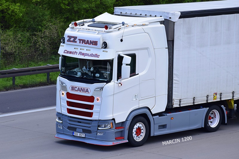 _DSC5139 ZZ TRANS-crop-SCANIA S.JPG
