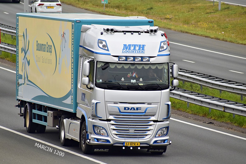 _DSC4352 MTH LOGISTIEK-crop-DAF XF 106 II.JPG
