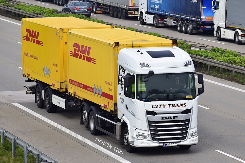 _DSC4452 CITY TRANS-crop-DAF XG-BDF DHL.JPG