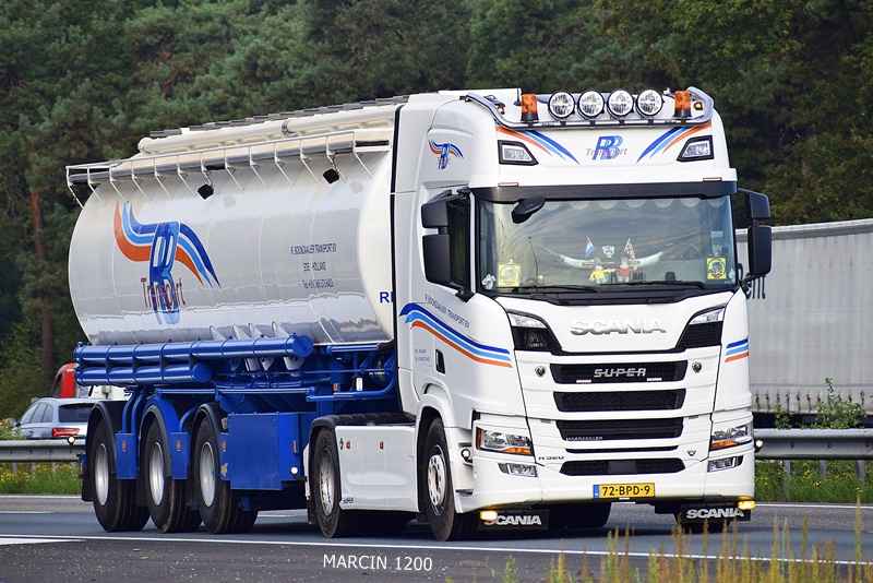 _DSC8168 R.BOONZAAIJER-crop-SCANIA R530 V8.JPG