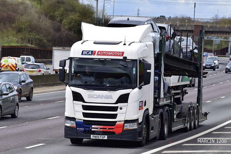 _DSC0589-crop-BCA Automotive-SCANIA R450 NG.JPG
