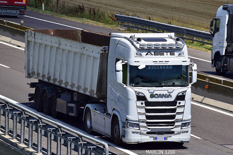 _DSC6258-crop-BETE-SCANIA S500.JPG