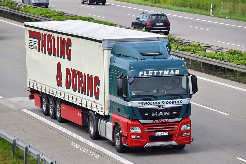 _DSC4715 THOLING&DORING-crop-MAN TGX.JPG