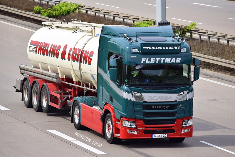 _DSC5776 THOLING&DORING FLETTMAR-crop-SCANIA R460 NG.JPG