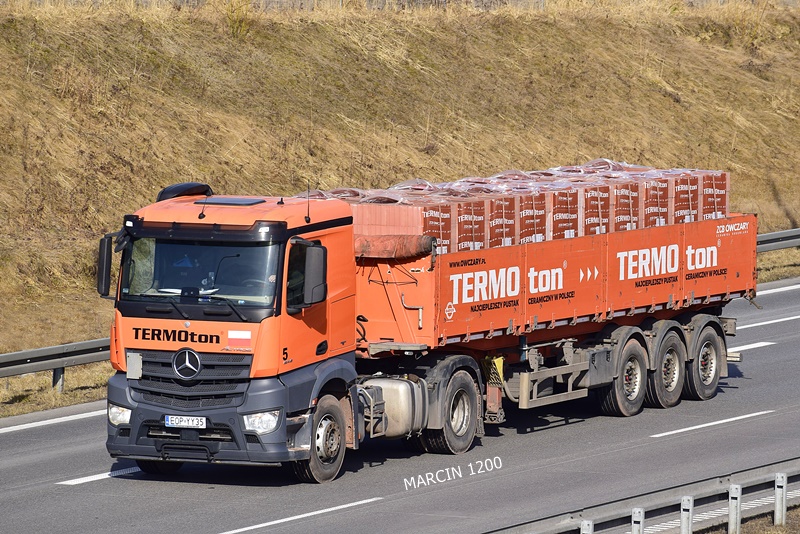 _DSC1902 TERMOTON-crop-ACTROS MPIV.JPG