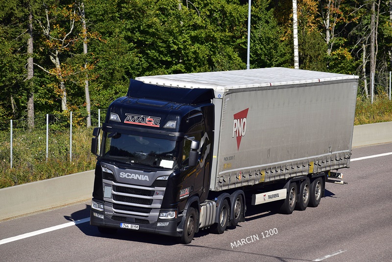 _DSC0367-crop-AVIATOR-SCANIA R500 NG.JPG