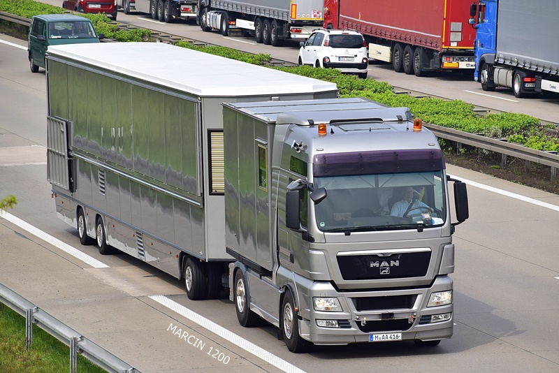 _DSC4443 CYRK-crop-MAN TGX.JPG