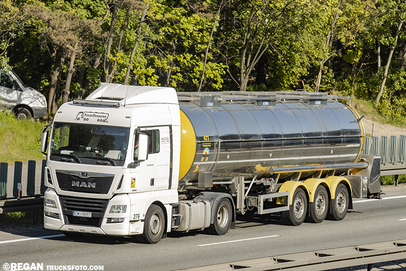 MAN TGX - Foodtankers.jpg