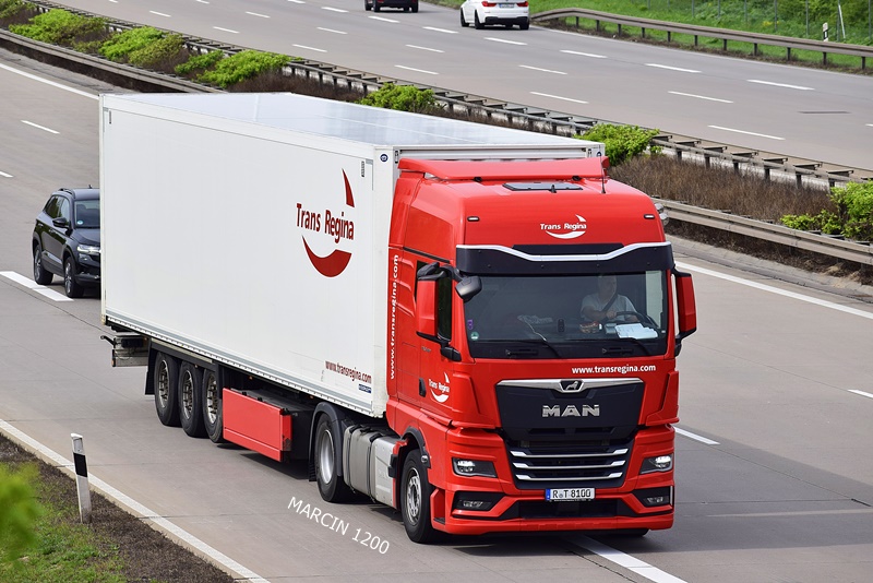 _DSC5765 TRANS REGINA-crop-MAN TGX II.JPG