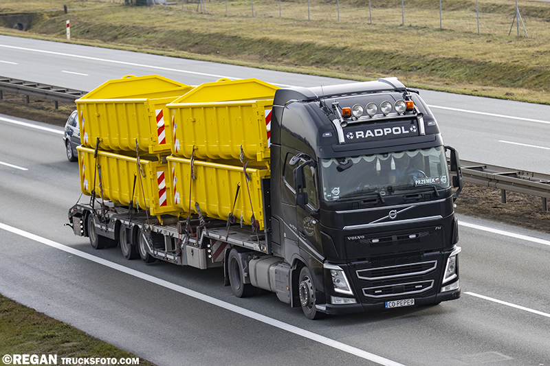 Volvo FH - Radpol.jpg