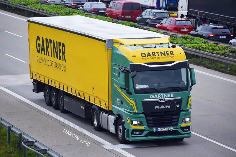 _DSC3834 GARTNER-crop-MAN TGXII.JPG