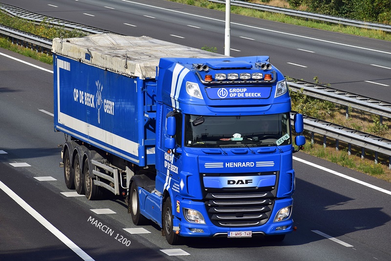_DSC8339 GROUP OP DE BEECK-crop.JPG-DAF XF 106 II.JPG