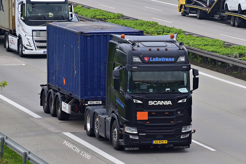 _DSC4123 LUKOTRANS-crop-SCANIA R540 NG.JPG