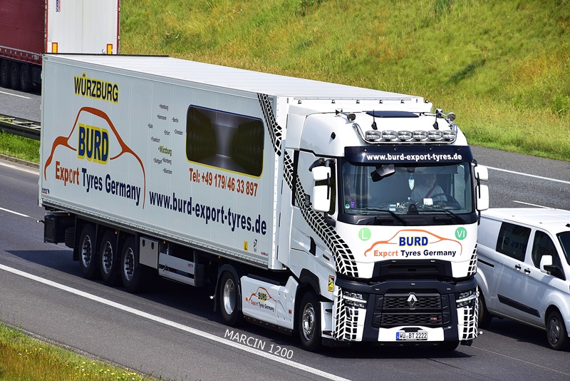 _DSC6308 BURD-crop-RENAULT RANGE-T EVO.JPG